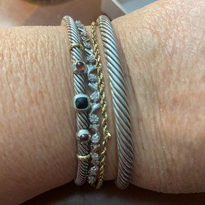 diamond bracelet in 10K white gold